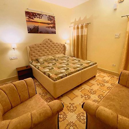 Ekant Guest House Dadahu Exterior photo